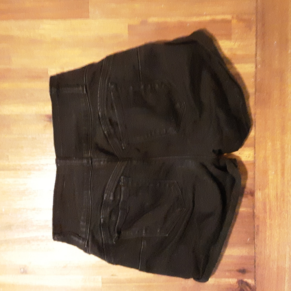 Forever 21 Jean shorts size 8 - Picture 3 of 3
